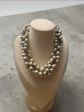 Premier Designs "Showstopper" statement bib necklace, silver-toned beads